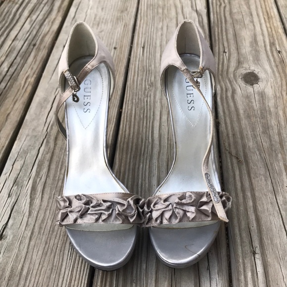 Guess Shoes - Silver guess dressy pumps